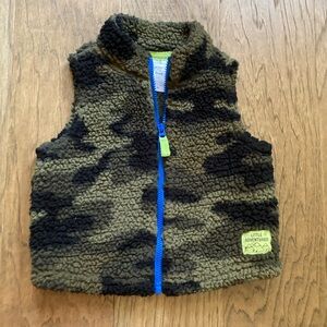 Carters Baby Camo Zip Up Vest- 6 Months